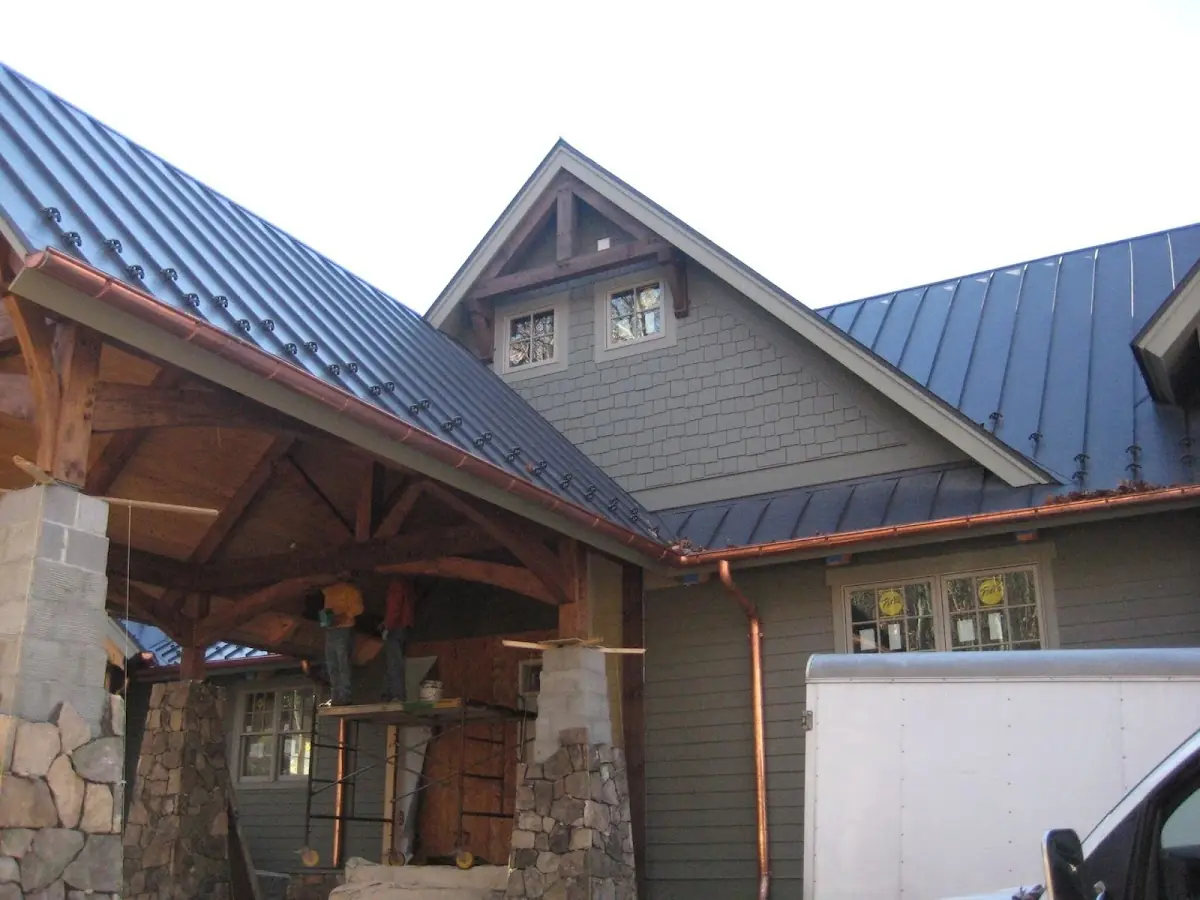 Craftsman Roofing team delivering quality roofing work in Brookeville Heights
